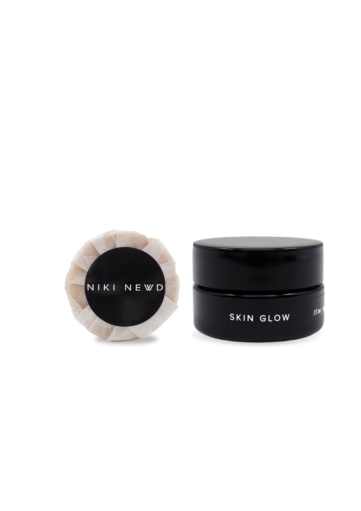 Gentle skincare set for dry and sensitive skin – a complete cleansing and soothing ritual chosen by many when nothing else has worked.